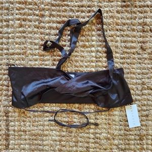 Briavia satin silky black wrap top